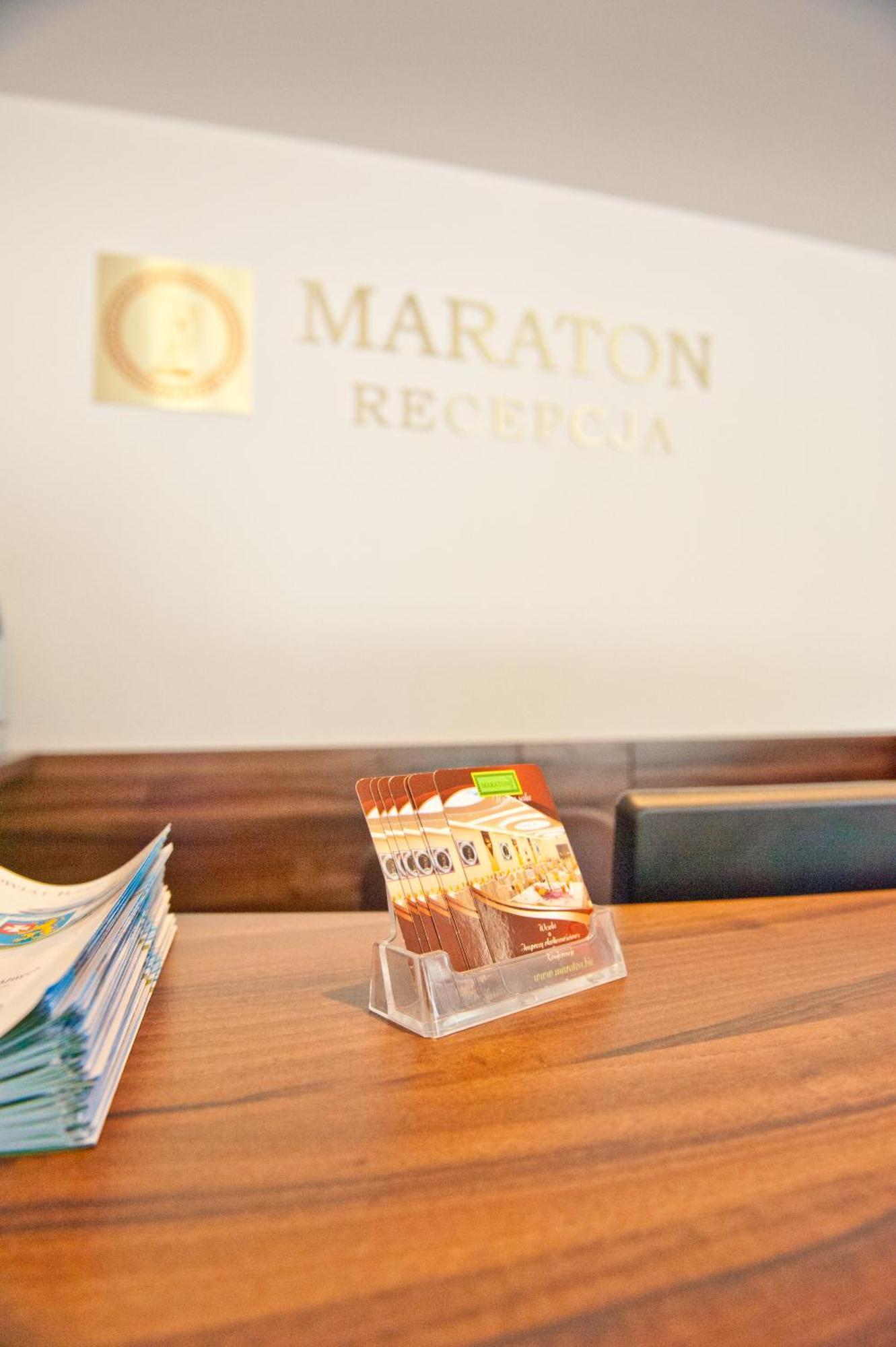 Hotel Maraton Lubenia Esterno foto